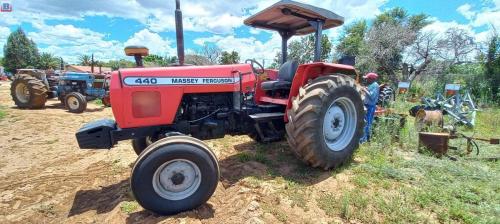 2WD Massey Ferguson 440